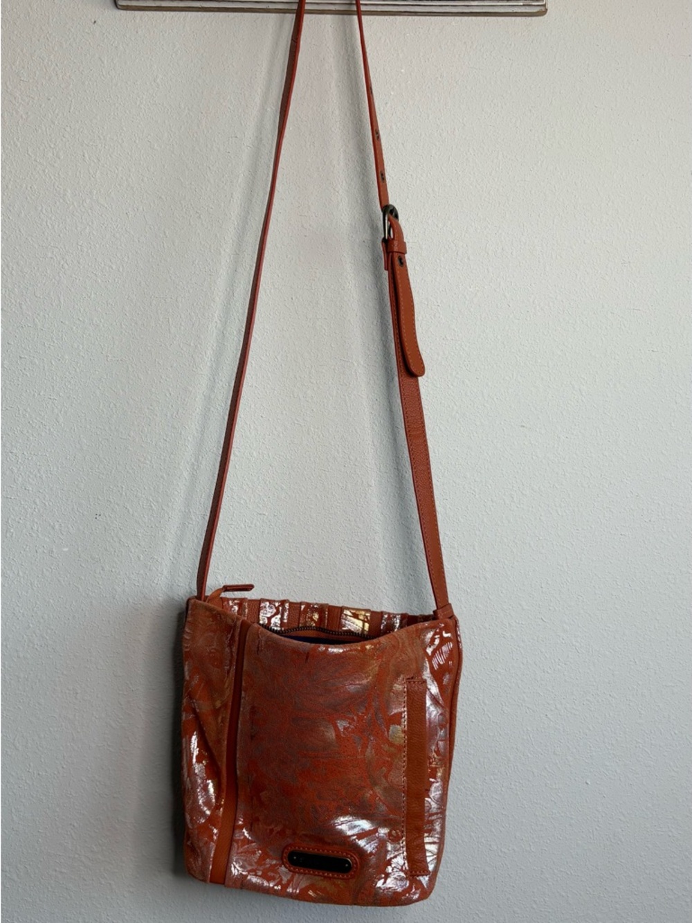 Sharif Coppery metalic Orange suede and Leather Crossbody Bag